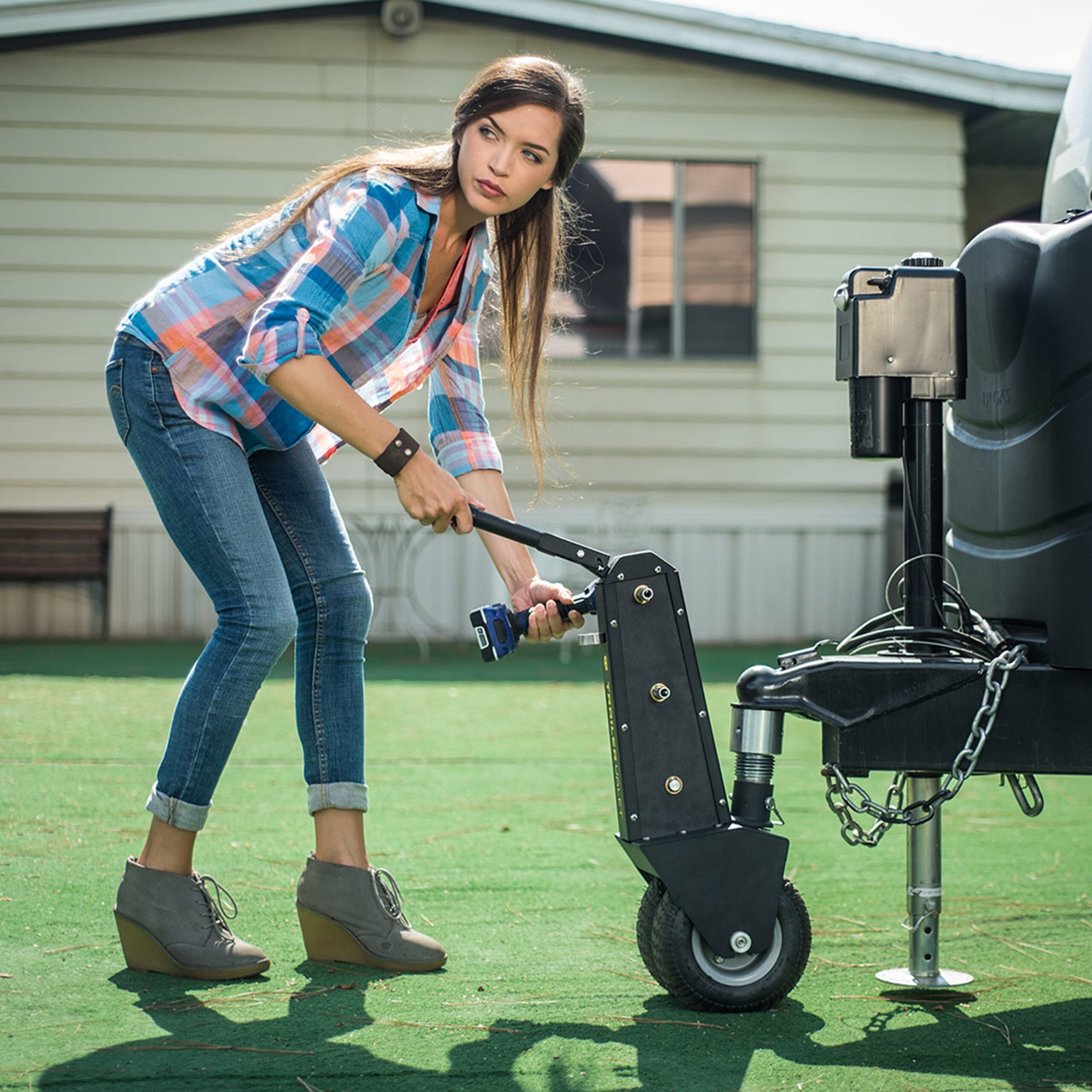 Trailer Valet 10000-lb Capacity Side Wind Trailer Jack TVXL25