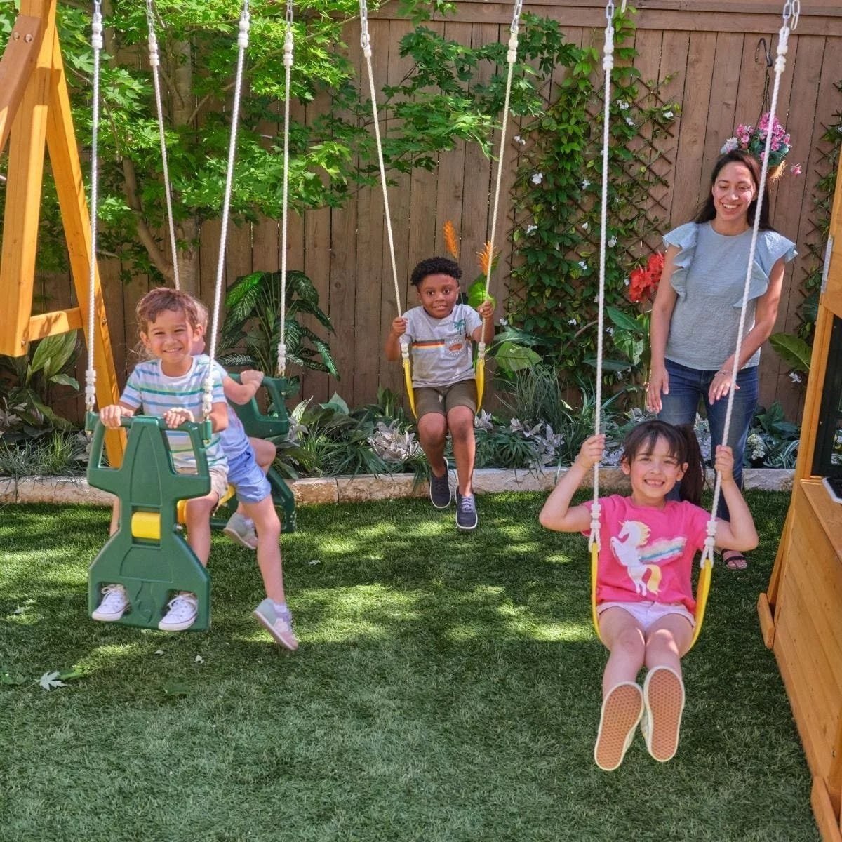 Kids Kidkraft Bear Cave Lodge Swing Set / Playset