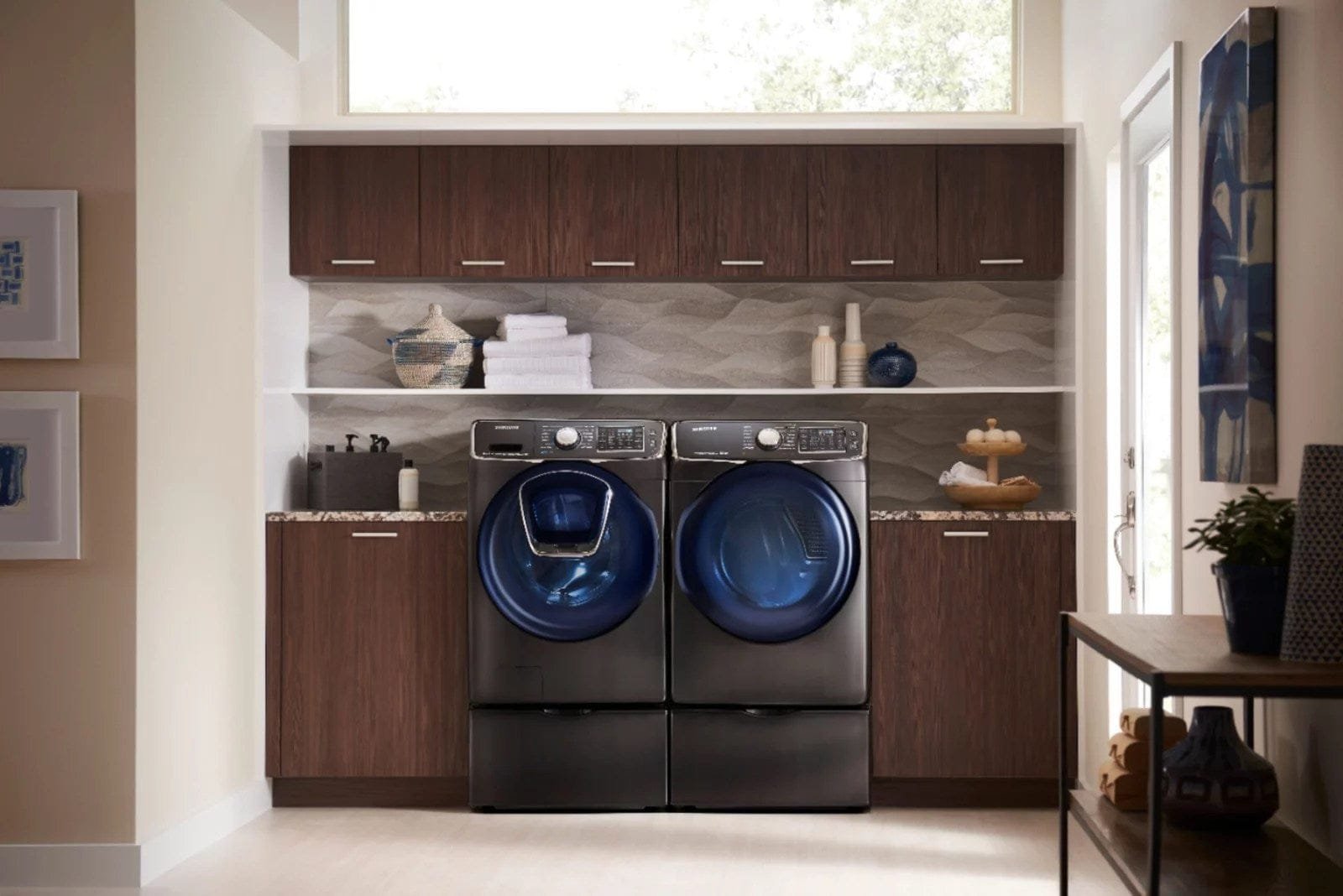 Samsung – 4.5 Cu. Ft. High Efficiency Stackable Front Load Washer with Steam and AddWash – Black stainless steel