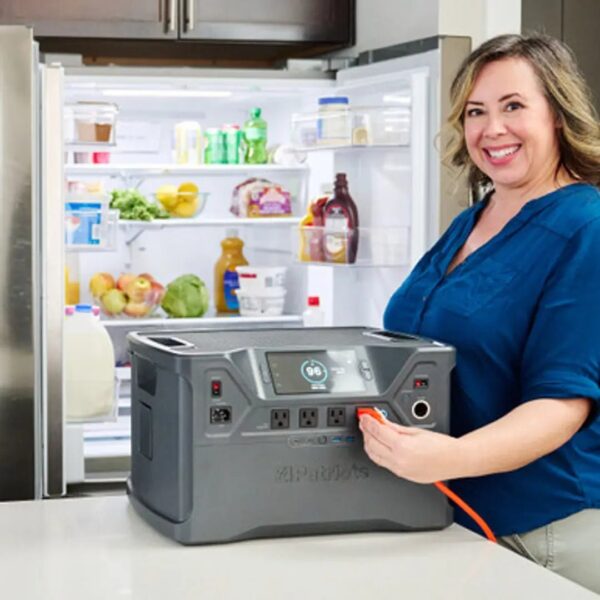 Patriot Power Solar Generator 2000X & Solar Panel