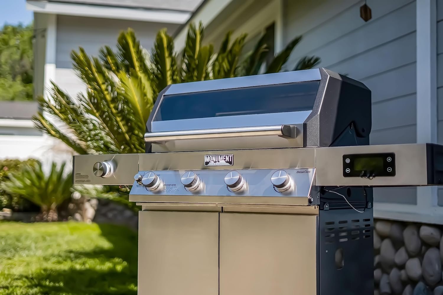 Monument Grills Smart Denali Gas Grill