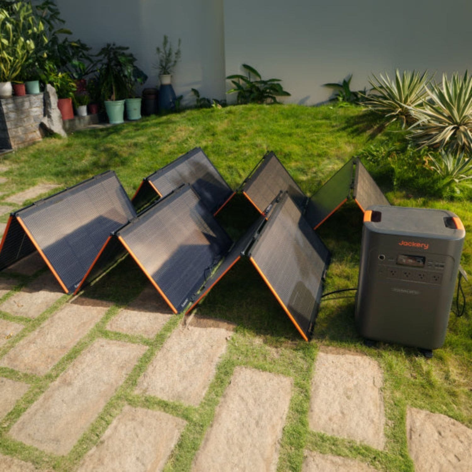 Jackery Explorer 5000 Plus Whole-Home Backup | 5040Wh | 7200W | 4000W Solar Input