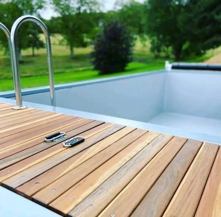 40ft Swimming Pool container