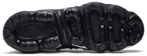 AirVapormaxPlusOverbranding_62cfd20d-c9bb-433e-9763-4a0a92268231-2.jpg