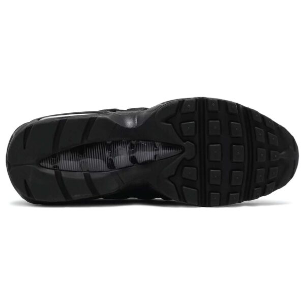 Air_Max_95_Essential_Black_8bd75578-df9b-476e-8d19-3f7ddbc2cfe1-1.jpg